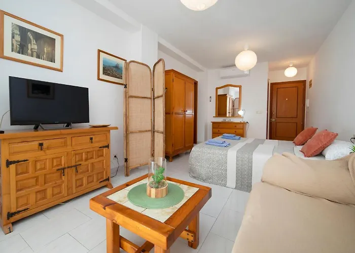 Apolo Vi-6 By Interhome