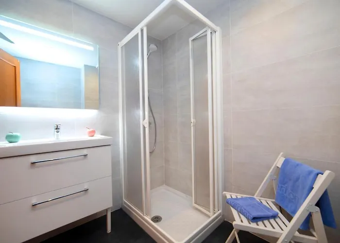 公寓 Apolo Vi-6 By Interhome 卡尔佩